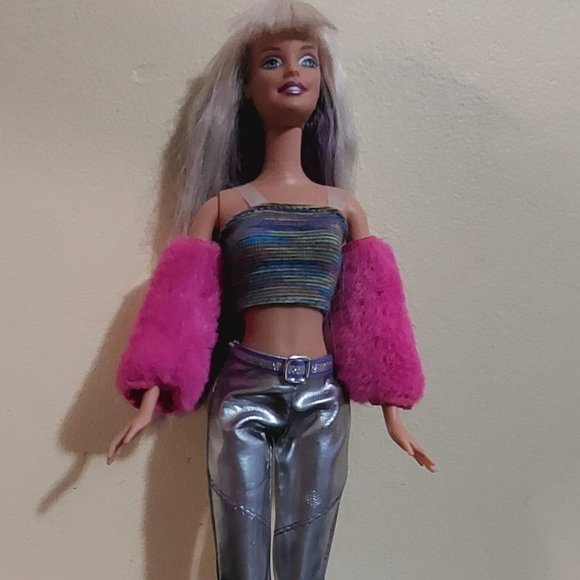 "JAM'N GLAM" Barbie Doll w/purple/blonde hair & everflex waist 2001 mattel - Picture 3 of 4